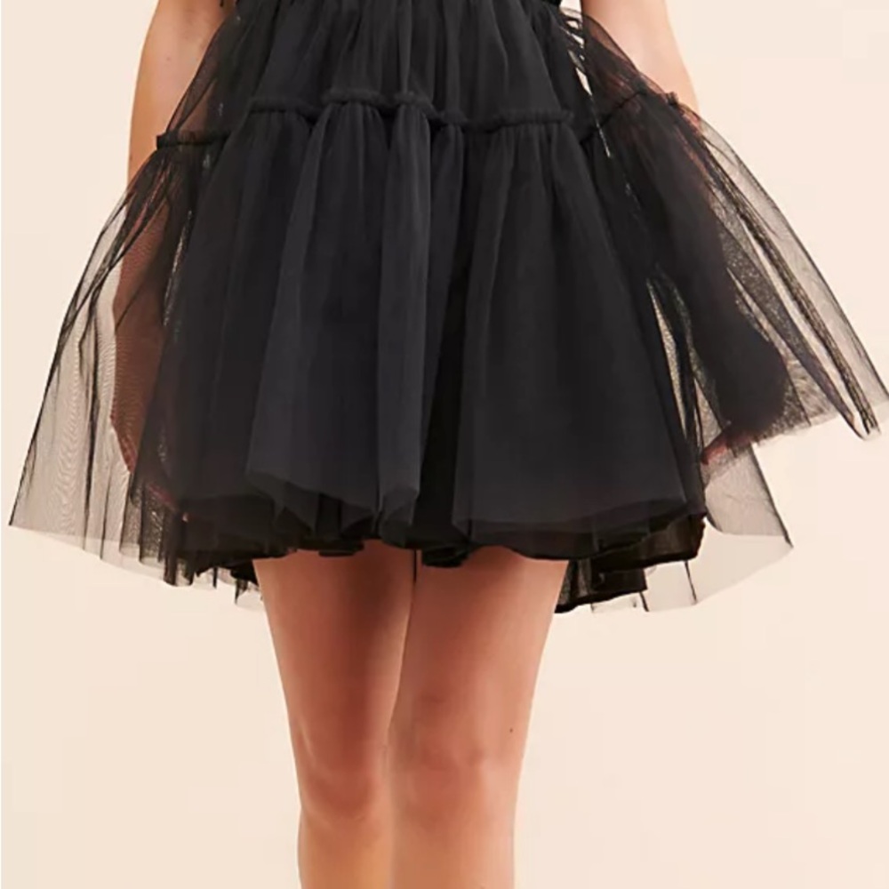 Elegant Black Tulle Dress was bought from Free People 🥰 - Picture 4 of 5